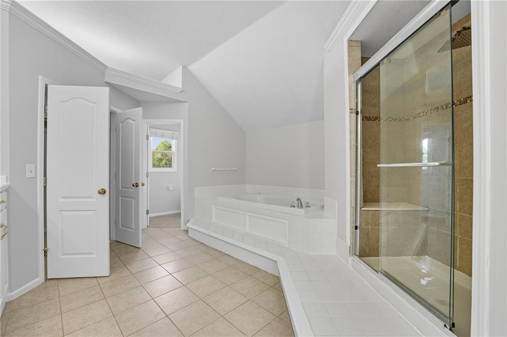 5829  Manor Lane, Parkville, MO 64152 | MLS#2579044