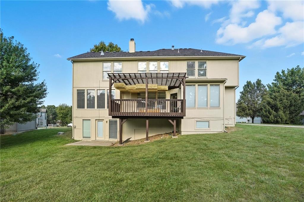 5829  Manor Lane, Parkville, MO 64152 | MLS#2579044