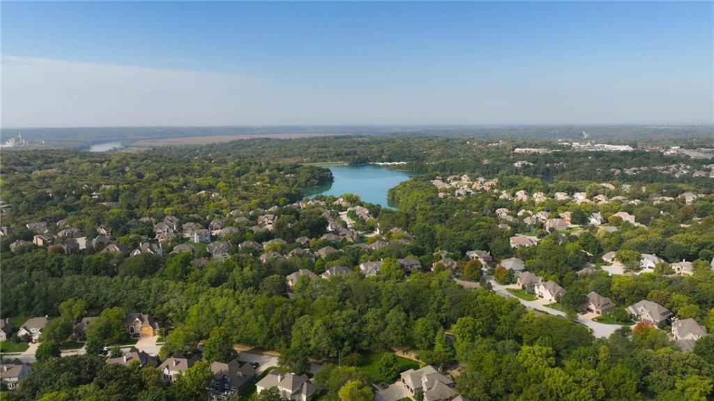 5829  Manor Lane, Parkville, MO 64152 | MLS#2579044