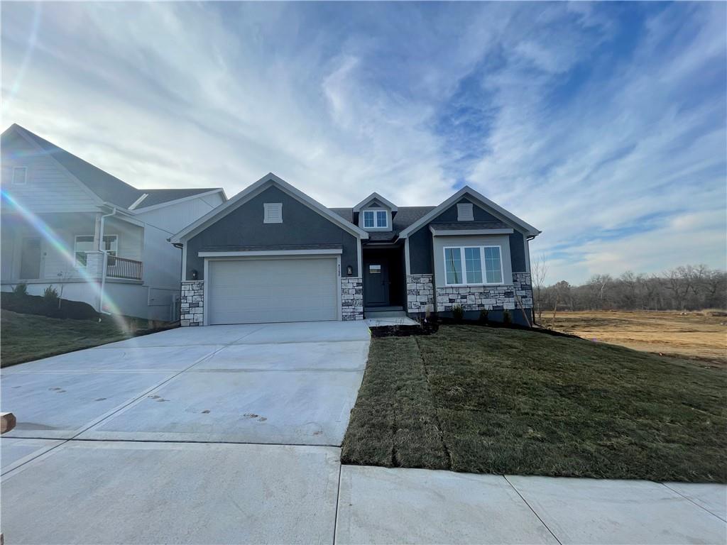 2152  Black Walnut Drive, Liberty, MO 64068 | MLS#2579105