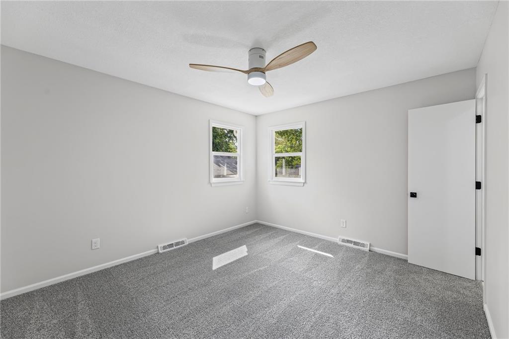 11005  Walnut Creek Drive, Kansas City, MO 64152 | MLS#2579254