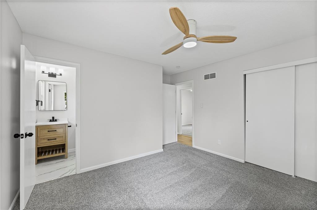 11005  Walnut Creek Drive, Kansas City, MO 64152 | MLS#2579254