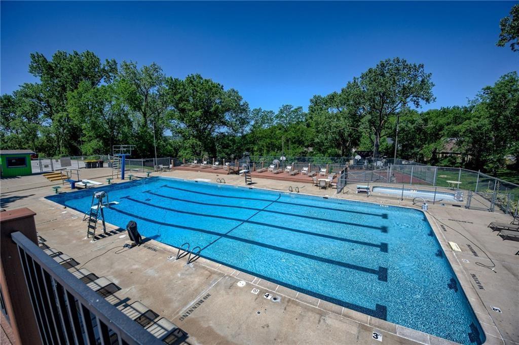 11005  Walnut Creek Drive, Kansas City, MO 64152 | MLS#2579254