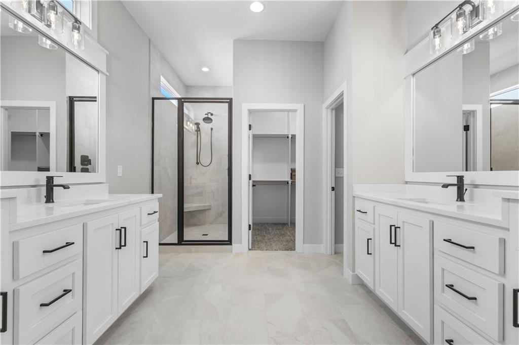 4935 NW Martin Street, Riverside, MO 64150 | MLS#2581131