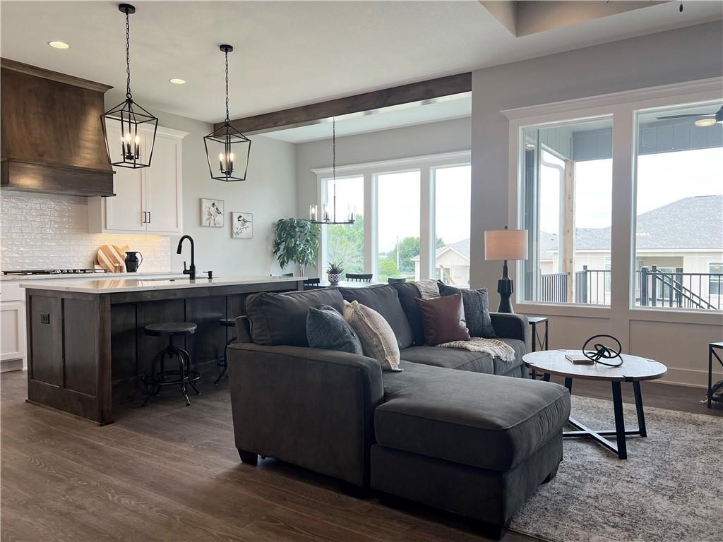 4935 NW Martin Street, Riverside, MO 64150 | MLS#2581131