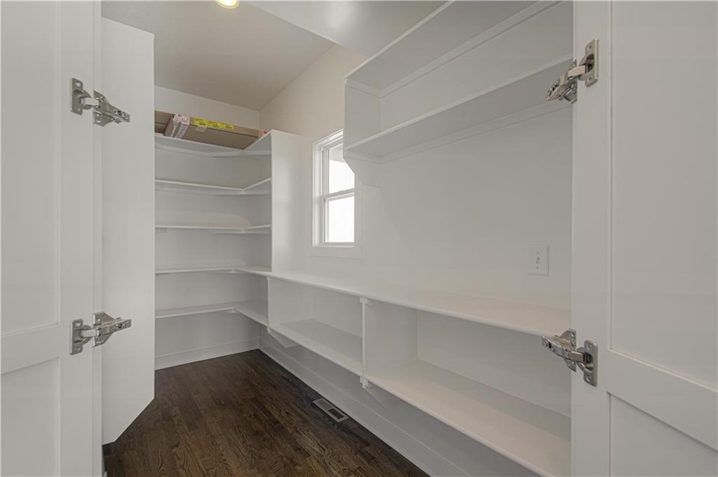 1015  Poplar Lane, Liberty, MO 64068 | MLS#2581659