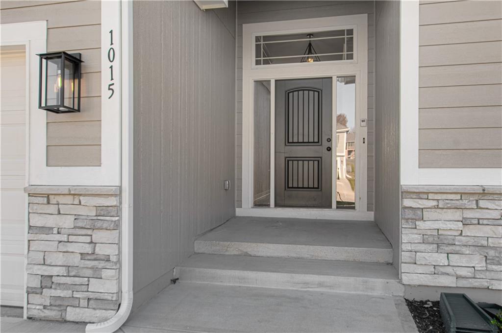 1015  Poplar Lane, Liberty, MO 64068 | MLS#2581659