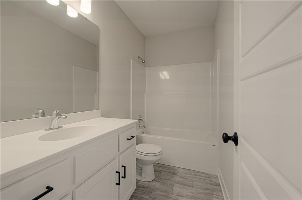 1015  Poplar Lane, Liberty, MO 64068 | MLS#2581659