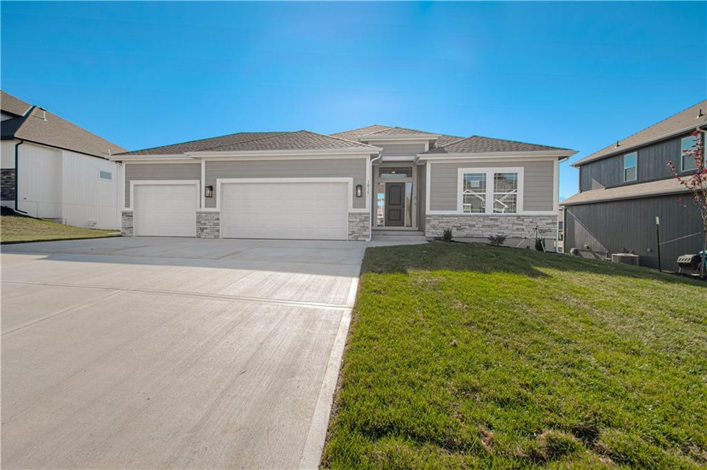 1015  Poplar Lane, Liberty, MO 64068 | MLS#2581659