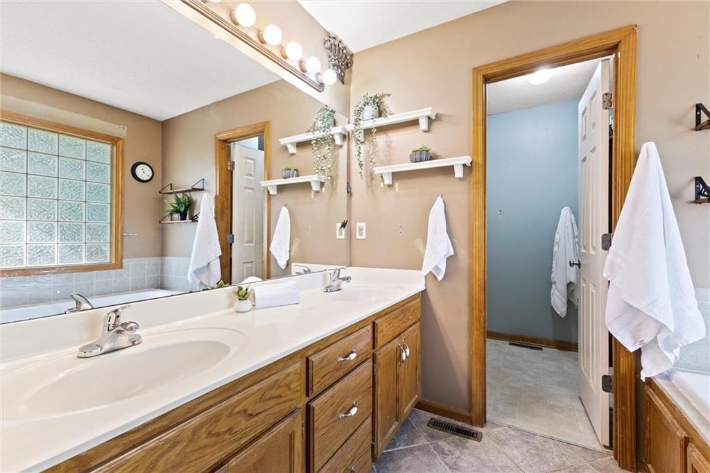 7511 N Lewis Avenue, Kansas City, MO 64158 | MLS#2581961