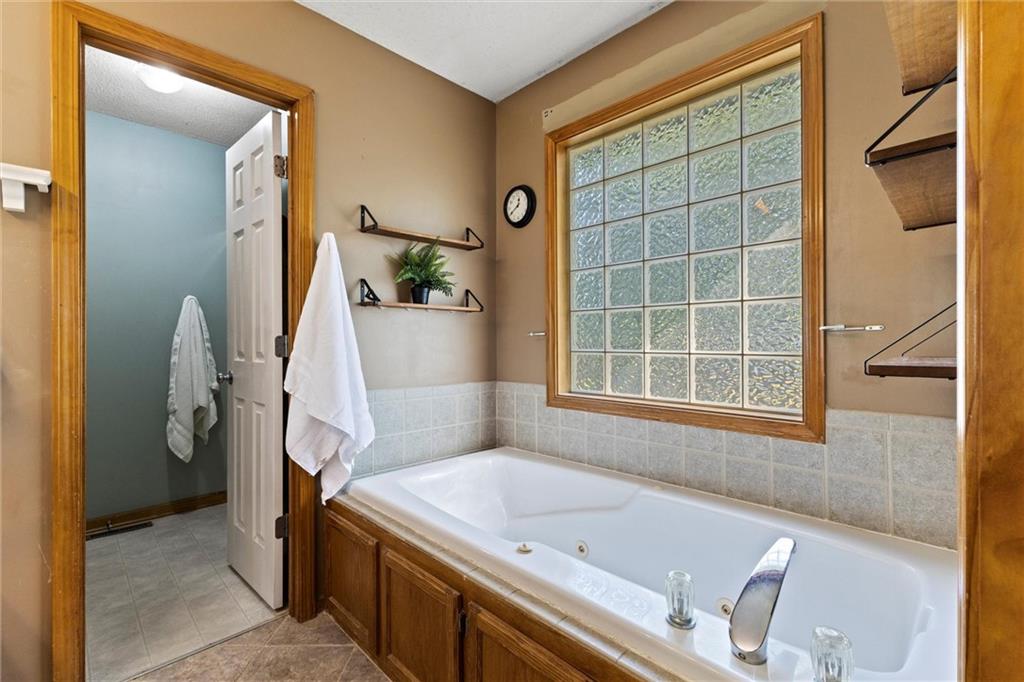 7511 N Lewis Avenue, Kansas City, MO 64158 | MLS#2581961