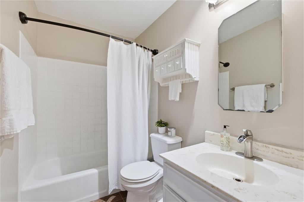 1032 NW 70TH Court, Kansas City, MO 64118 | MLS#2582032