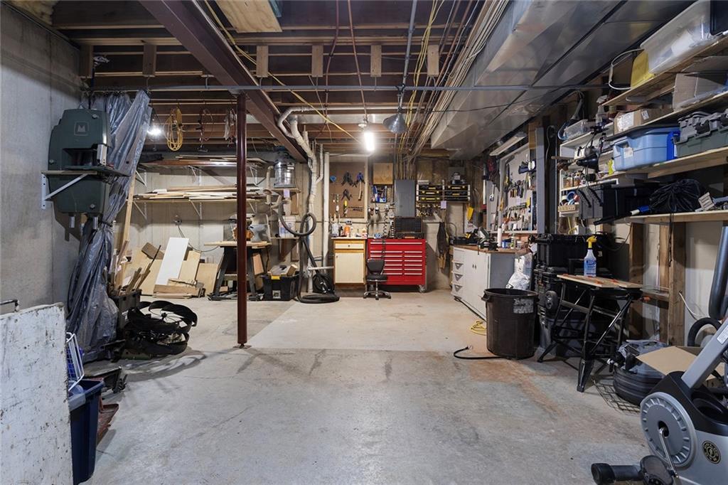 1500 NE 92nd Terrace, Kansas City, MO 64155 | MLS#2582190