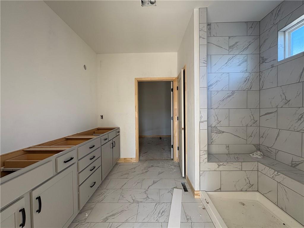 3017 NW 95th Terrace, Kansas City, MO 64154 | MLS#2582729