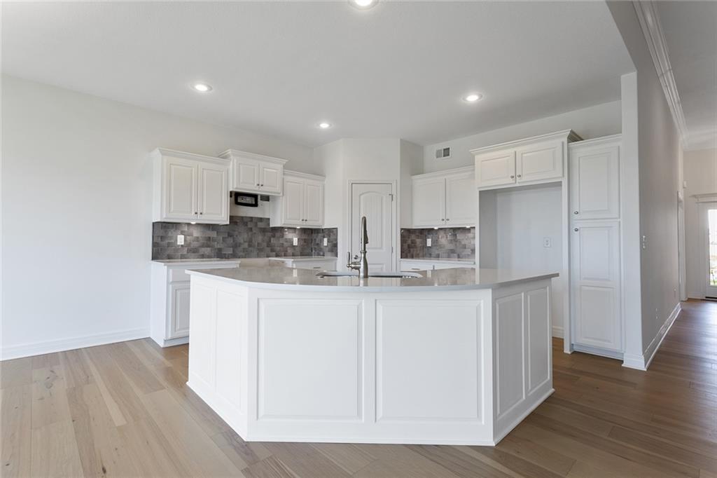 11437 N Auburndale Circle, Kansas City, MO 64157 | MLS#2584172