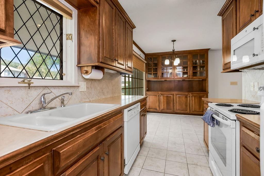 6719 N BELLEFONTAINE Avenue, Gladstone, MO 64119 | MLS#2584274