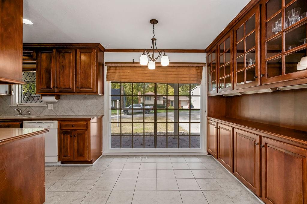 6719 N BELLEFONTAINE Avenue, Gladstone, MO 64119 | MLS#2584274