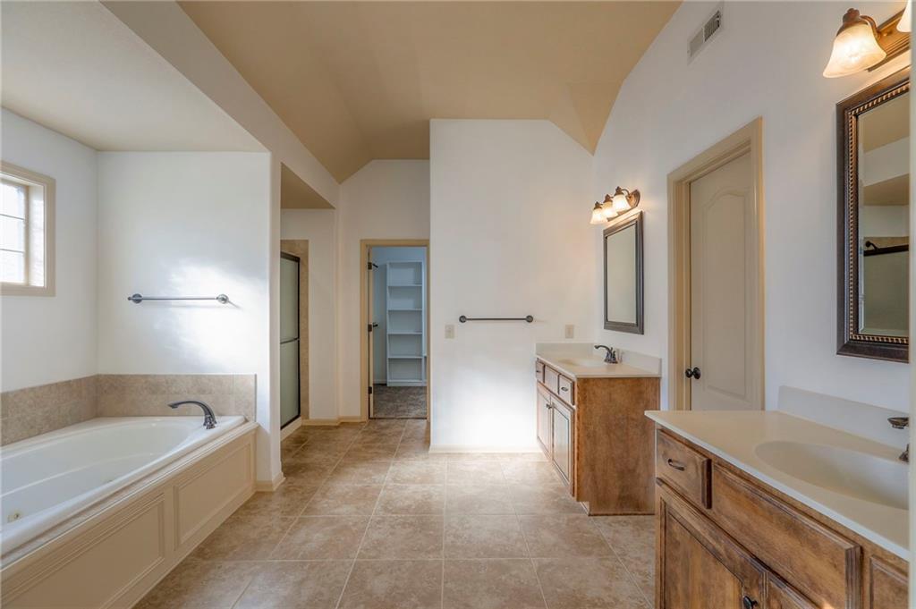 4203 NW 76th Street, Kansas City, MO 64151 | MLS#2584748