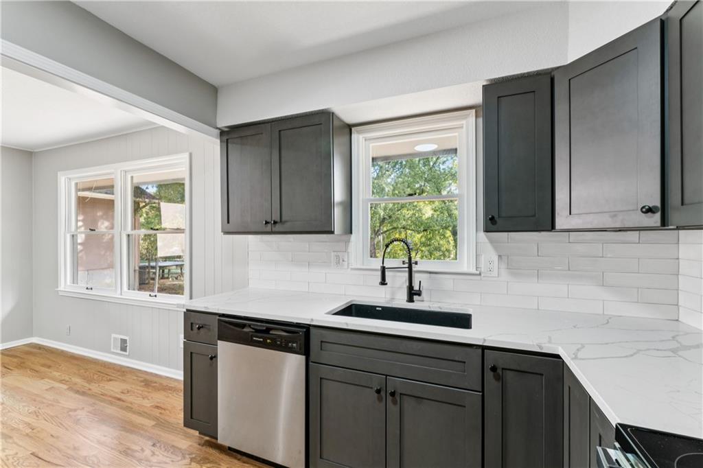 6605 N Agnes Avenue, Gladstone, MO 64119 | MLS#2585214