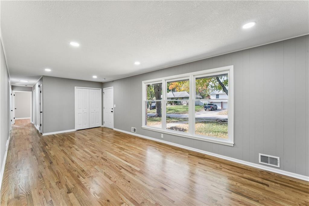 6605 N Agnes Avenue, Gladstone, MO 64119 | MLS#2585214