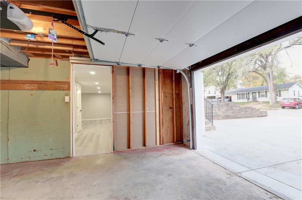 5221 NE 39th Street, Kansas City, MO 64117 | MLS#2585441