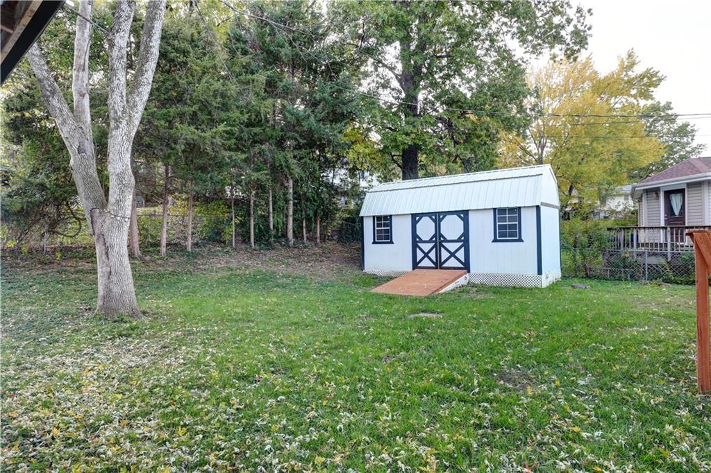 5221 NE 39th Street, Kansas City, MO 64117 | MLS#2585441