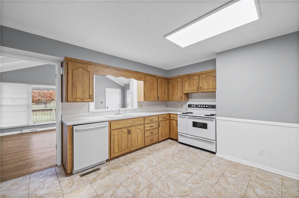 10701 N Main Street, Kansas City, MO 64155 | MLS#2586934