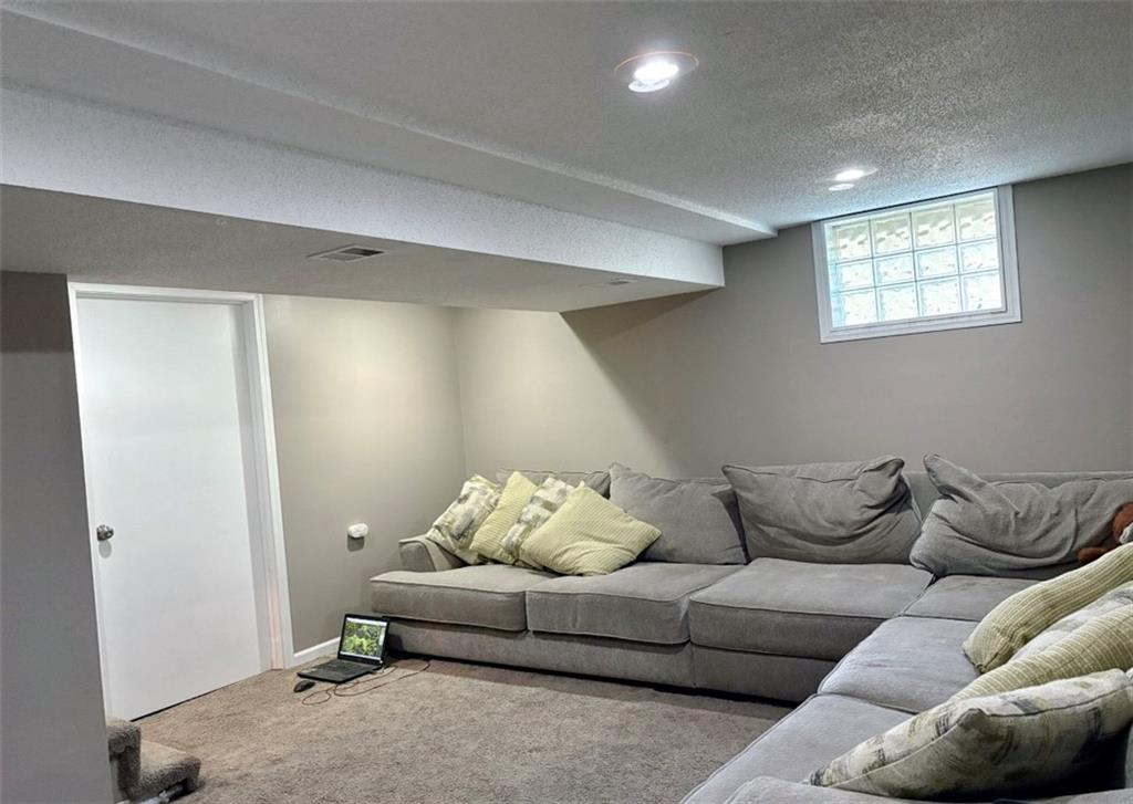 7640 NW Milrey Drive, Kansas City, MO 64152 | MLS#2587198