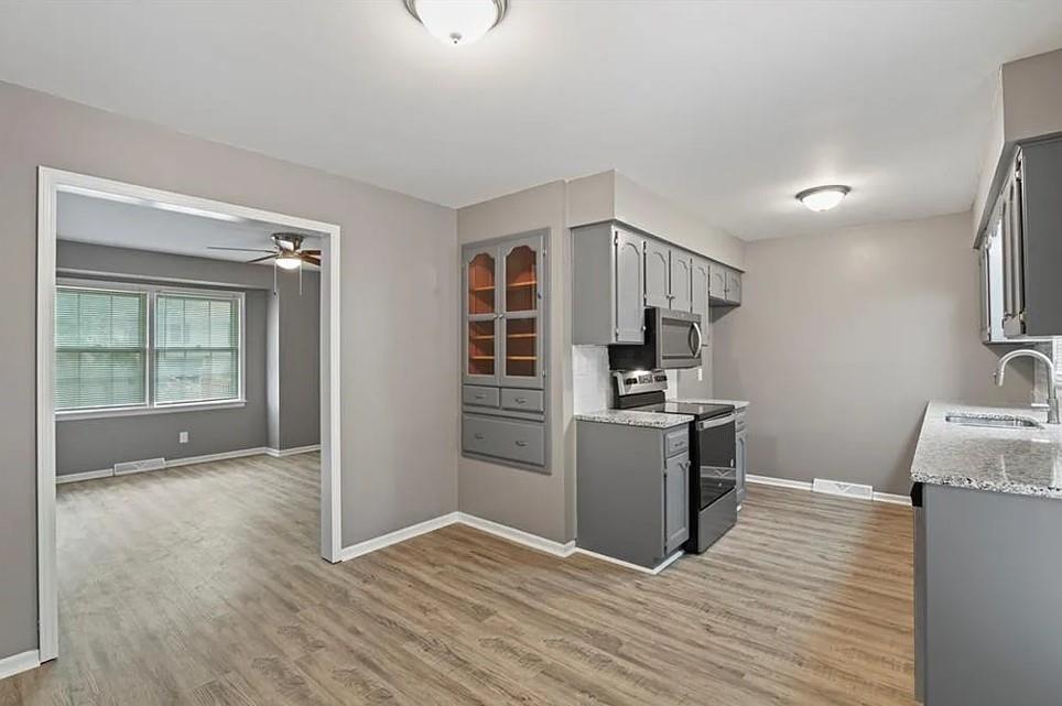 7640 NW Milrey Drive, Kansas City, MO 64152 | MLS#2587198