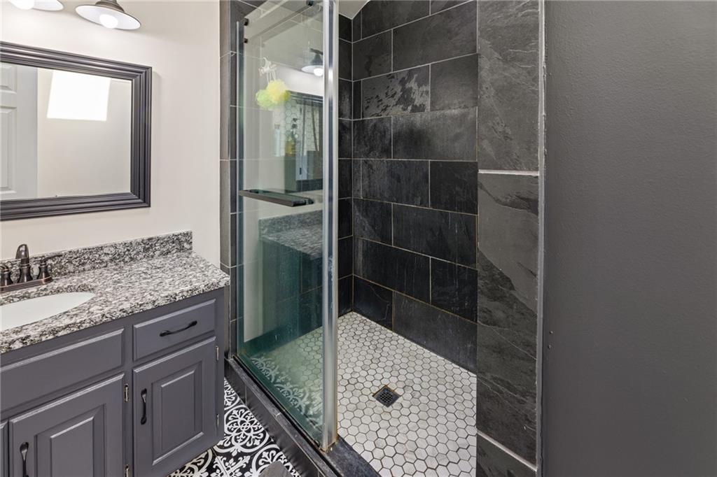 909 NE 117th Terrace, Kansas City, MO 64155 | MLS#2587590