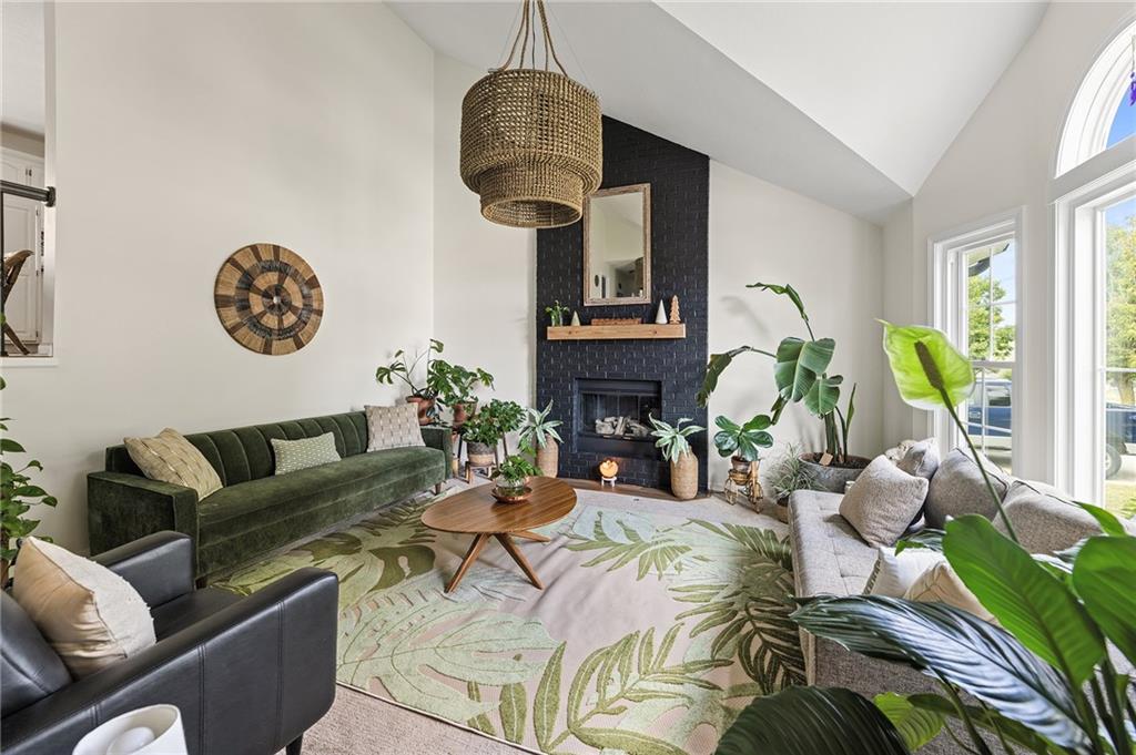 909 NE 117th Terrace, Kansas City, MO 64155 | MLS#2587590