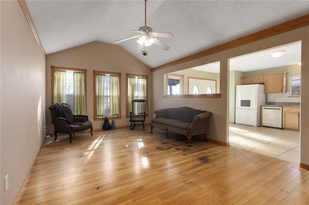 301 NE 103rd Street, Kansas City, MO 64155 | MLS#2588011