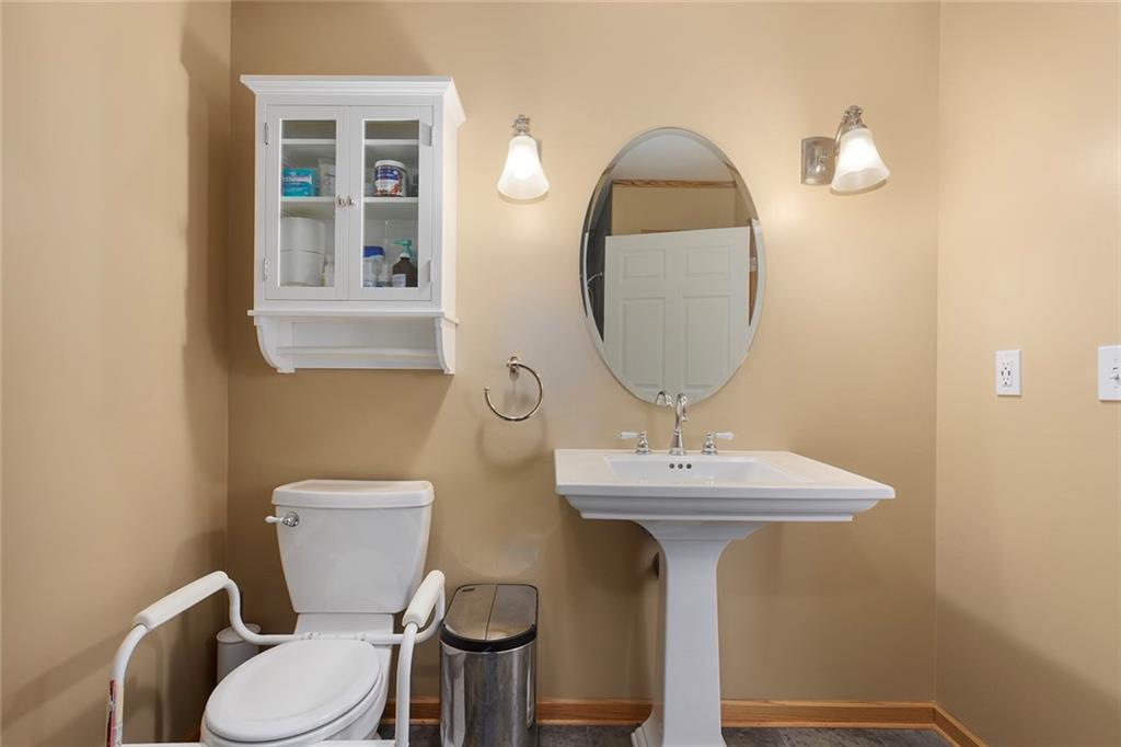 301 NE 103rd Street, Kansas City, MO 64155 | MLS#2588011