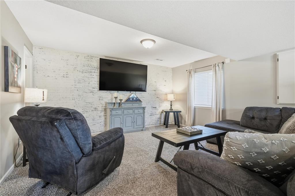 10020 N Lawn Avenue, Kansas City, MO 64156 | MLS#2588022