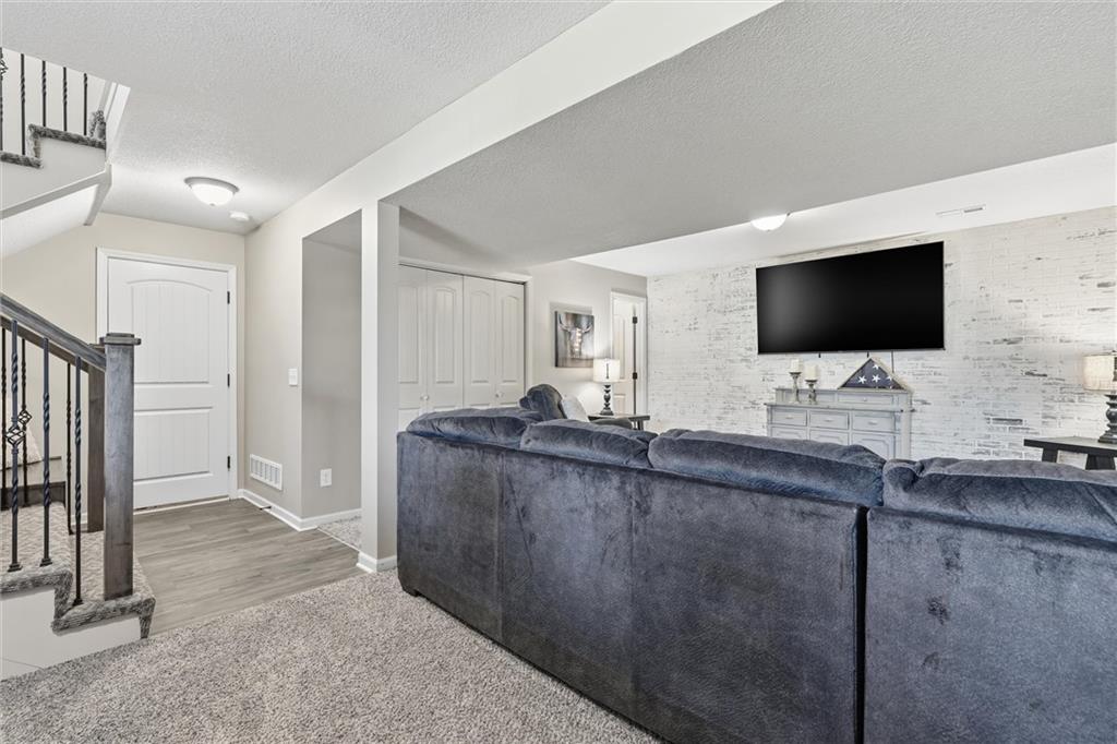 10020 N Lawn Avenue, Kansas City, MO 64156 | MLS#2588022