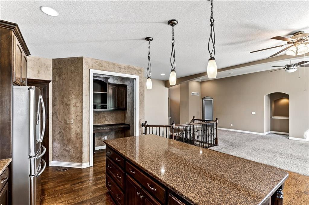 9003 N St Clair Avenue, Kansas City, MO 64154 | MLS#2588576