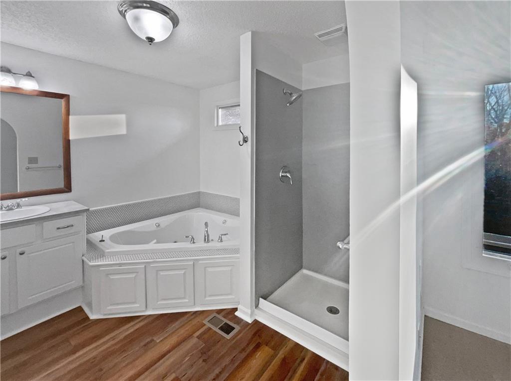 7821 N Overland Drive, Kansas City, MO 64151 | MLS#2589657