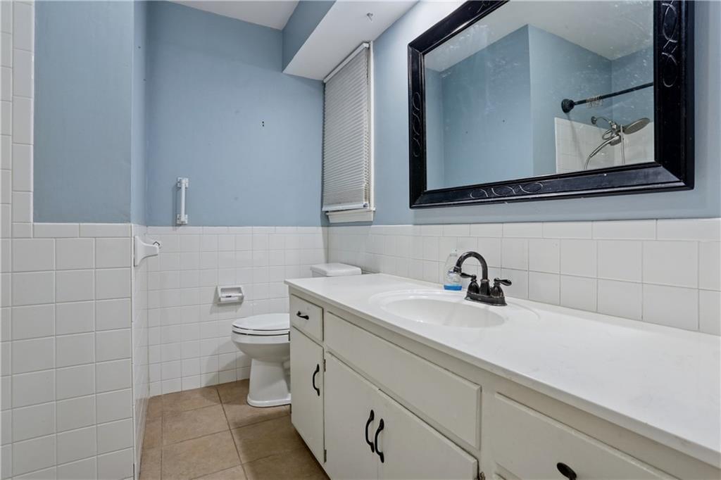 8148 NW Twin Oaks Drive, Kansas City, MO 64151 | MLS#2589873