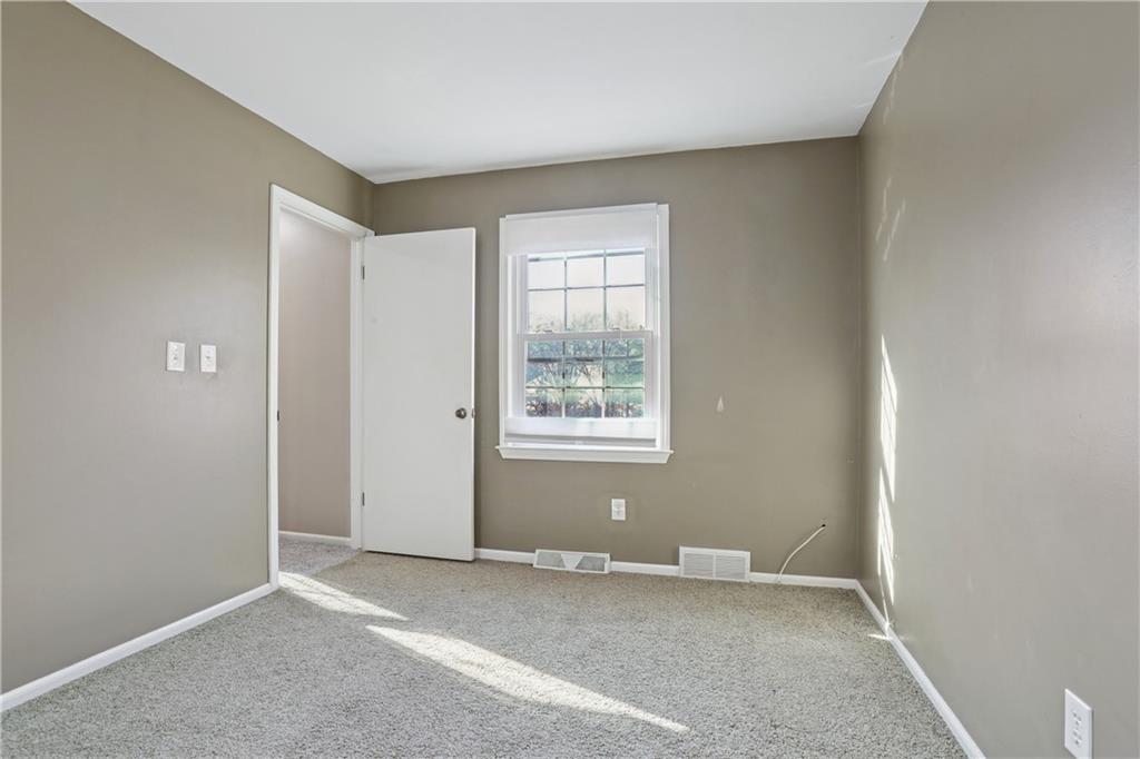 8148 NW Twin Oaks Drive, Kansas City, MO 64151 | MLS#2589873