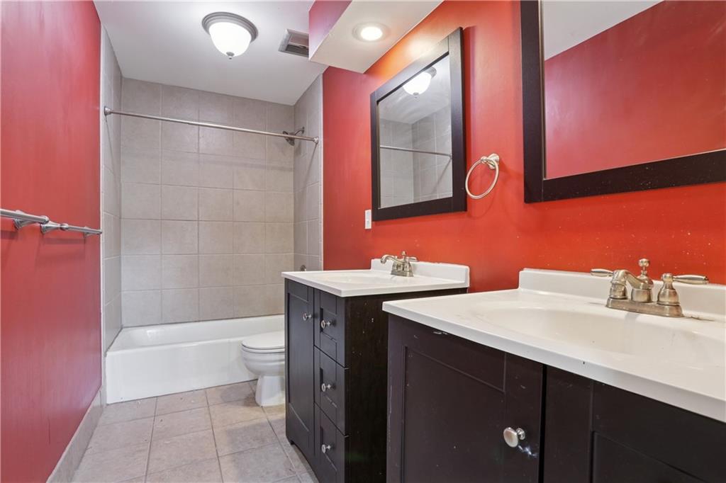 8148 NW Twin Oaks Drive, Kansas City, MO 64151 | MLS#2589873