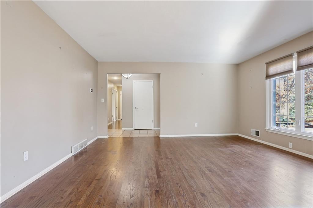 8148 NW Twin Oaks Drive, Kansas City, MO 64151 | MLS#2589873