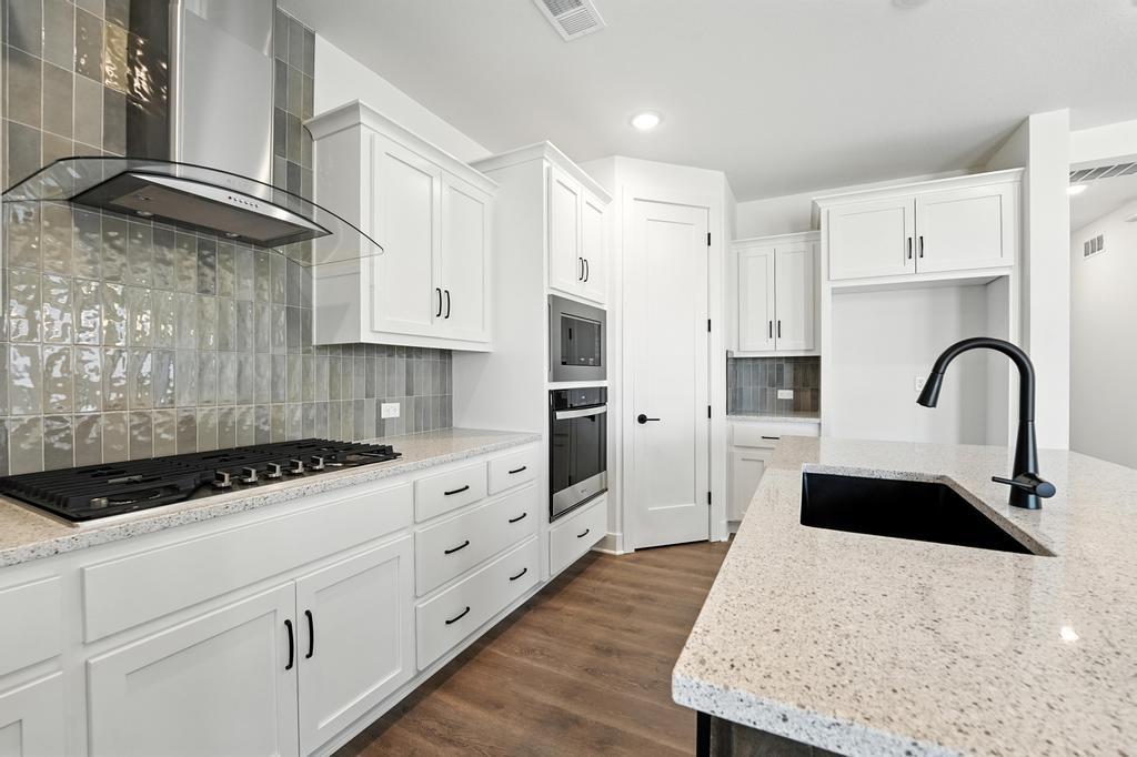 1611 NW 105th Terrace, Kansas City, MO 64155 | MLS#2591247