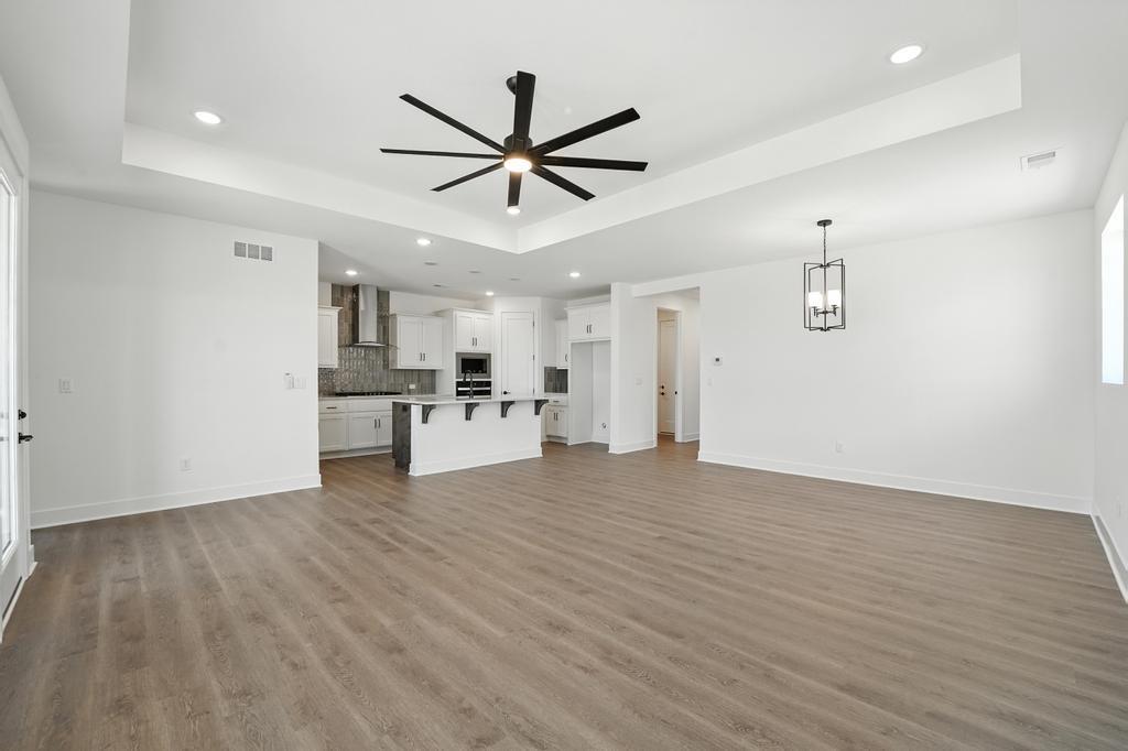 1611 NW 105th Terrace, Kansas City, MO 64155 | MLS#2591247