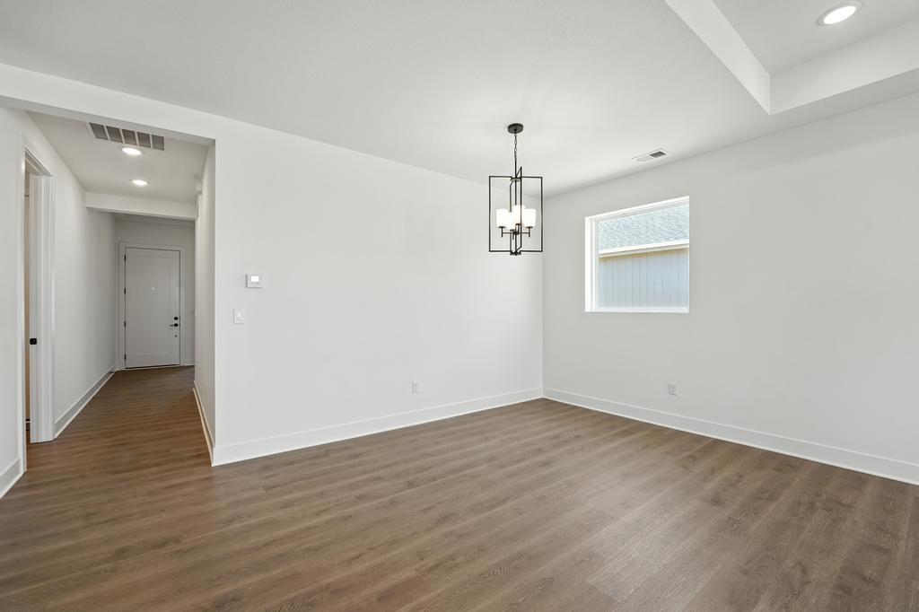 1611 NW 105th Terrace, Kansas City, MO 64155 | MLS#2591247