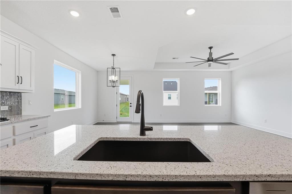 1701 NW 105th Terrace, Kansas City, MO 64155 | MLS#2591251