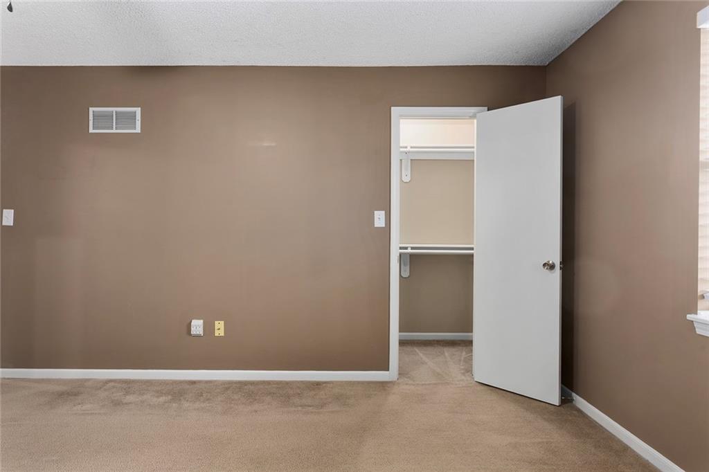 6625 N Cosby Avenue, Kansas City, MO 64151 | MLS#2591399