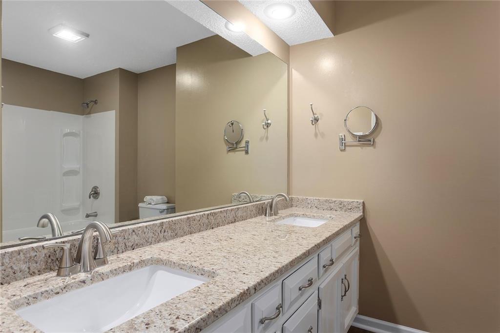 6625 N Cosby Avenue, Kansas City, MO 64151 | MLS#2591399