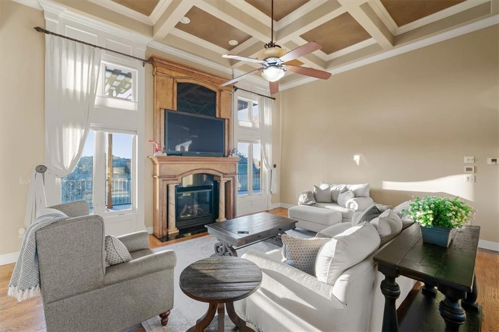 8050 N Caldwell Avenue, Parkville, MO 64152 | MLS#2591634