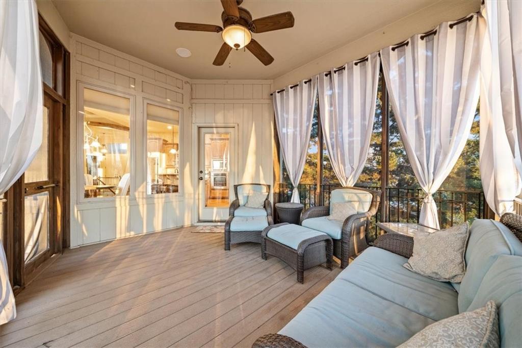 8050 N Caldwell Avenue, Parkville, MO 64152 | MLS#2591634