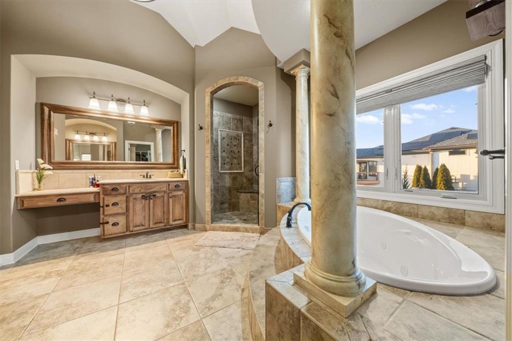 8050 N Caldwell Avenue, Parkville, MO 64152 | MLS#2591634